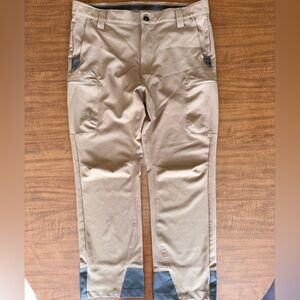 Men’s Magellan Outdoors Cargo Pants